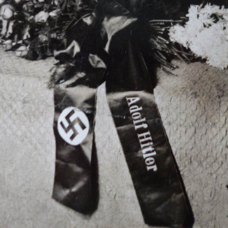 Third Reich : Postcard showing the Room / Bed where the German Playwright Friedrich Schiller died in 1805 in Weimar. — image 2