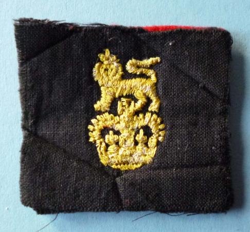 War Office Controlled Units Queen's crown Machine-embroidered Shoulder Flash. — image 2
