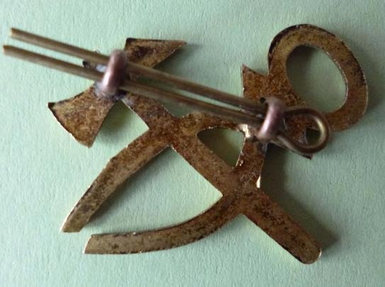 Army Fitter's Brass Trade Arm-badge. — image 2