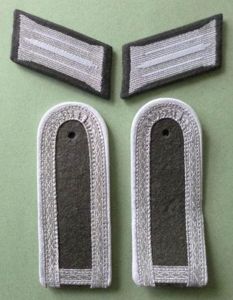 East Germany (DDR) : National Volksarmee (NVA) Set of Insignia …