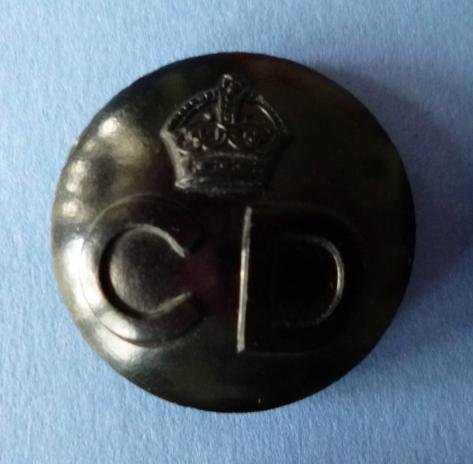 WW2 Set of Eight Civil Defence Black Plastic Buttons. — image 3