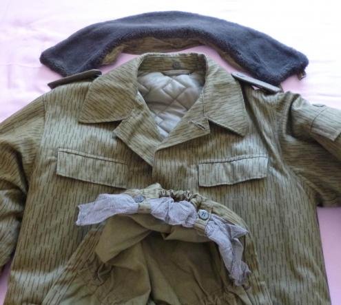 East Germany (DDR) : National Volksarmee (NVA) Rain-pattern (Strichtarn) Cold-weather Padded Combat Uniform. — image 2