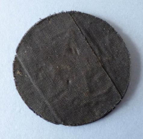 Third Reich : Kriegsmarine Seaman's Machine-embroidered Career Armbadge. — image 2