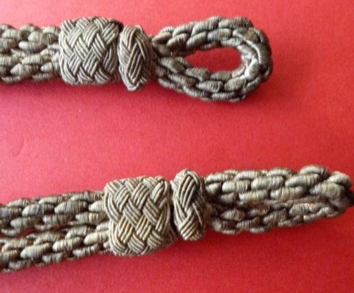 Third Reich : Deutscher Luftsportverband (DLV) Officer's Silver-wire Chin-strap. — image 3