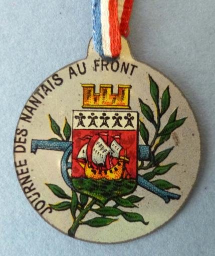 France : WW1 Participants' Commemorative Pendant for the visit to the Front by the people of Nantes in 1915. — image 3