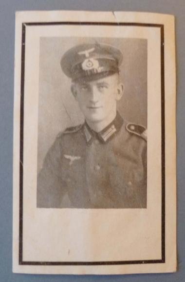 Third Reich : Army Casualty Memorial Card. — image 2