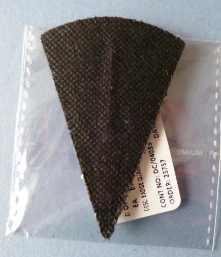 Army Qualified Commando Shoulder-flash in Original Issue Packet. — image 2