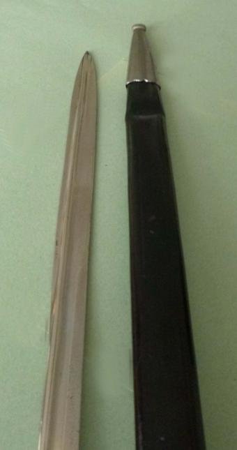 Imperial : German S98nA Walking-out / Dress Bayonet with Leather Scabbard. — image 2