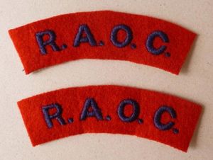 Pair of Royal Army Ordnance Corps 'R.A.O.C.' machine-embroidered cloth shoulder …