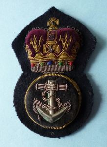 Royal Navy Petty Officer's Cap-badge.
