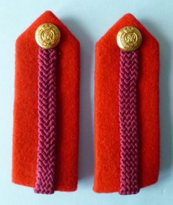 Pair of Army Staff-officer's GviR / WW2 Gorget Patches for …