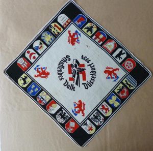 Third Reich : Printed Silk Souvenir Handkerchief of the 1937 …