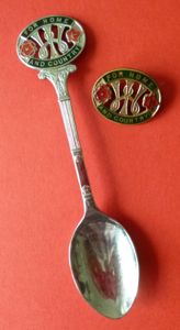 WW2 Women's Institute 'For Home and Country' Lapel-badge and Matching …