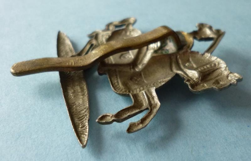 Fife & Forfar Yeomanry Cap-badge. — image 3