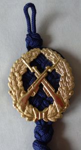 East Germany (DDR) : Volksmarine (Navy) Shooting Cord (Schützenschnur).