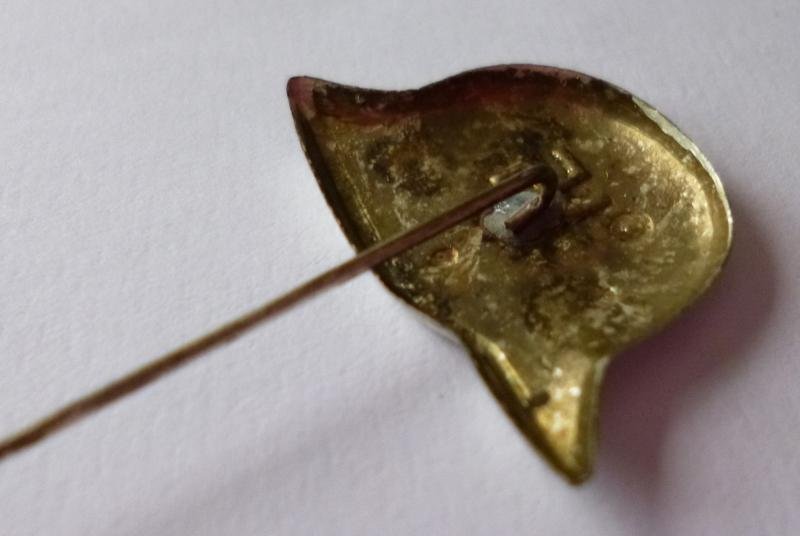 Third Reich : Early Nazi Sympathizers Steel-helmet Stick-pin Lapel-badge. — image 2