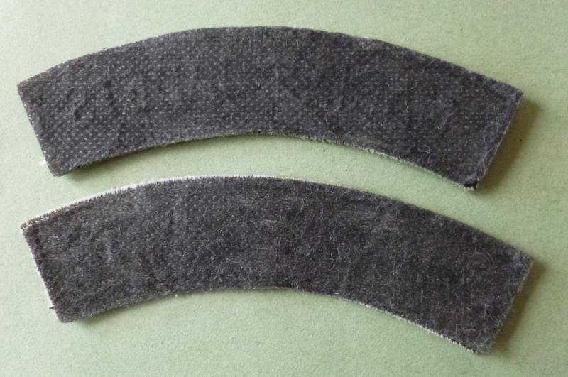 Pair of 'Marine Cadets' Shoulder-titles. — image 2