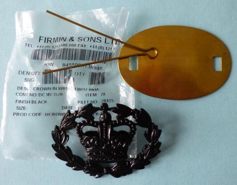 Army Warrant Officer 2nd Class / RQMS Black Metal Rank-badge. — image 3