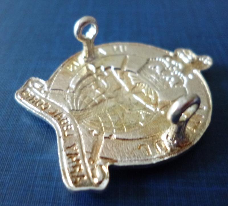 Army Legal Corps Cap-badge. — image 2