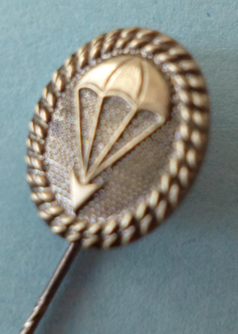 BRD : Early West German Bundeswehr Luftlande Truppen Members Stick-pin Lapel-badge. — image 2