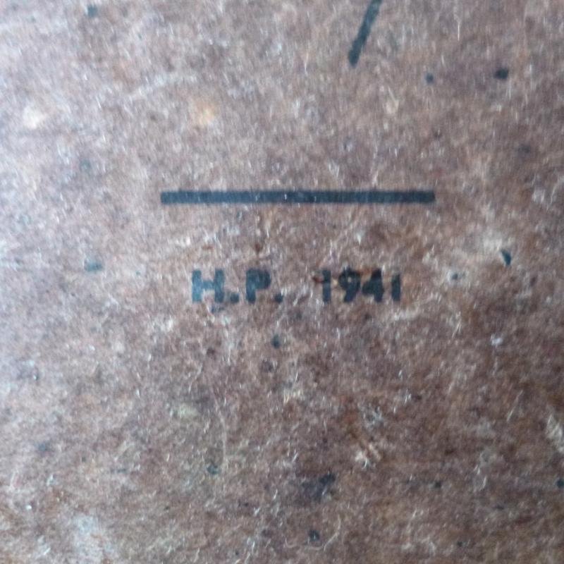 WW2 Anti-gas Eyeshields Mk.II in Original Protective Pouch dated 1941. — image 3