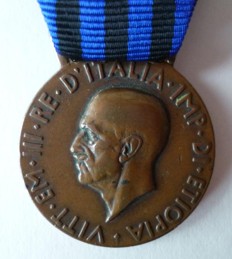 Italy : Commemorative Medal for Military Operations in East Africa (Medaglia Commemorativa delle Operazioni Militari in Africa Orientale). — image 2