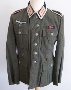 Third Reich : Wehrmacht / Heer (Army) Hauptfeldwebel's M-40 Service-tunic …