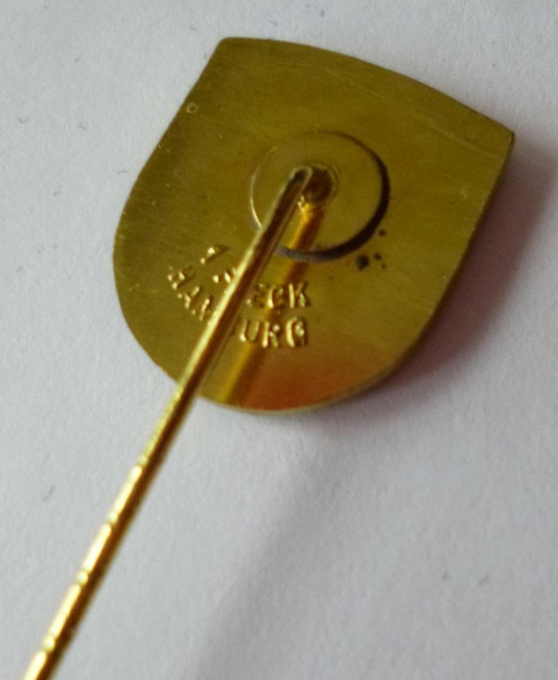 Third Reich / BRD : Post-war Kameradschaft Schlachtschiff 'Bismarck' Membership Stick-pin Lapel-badge. — image 3