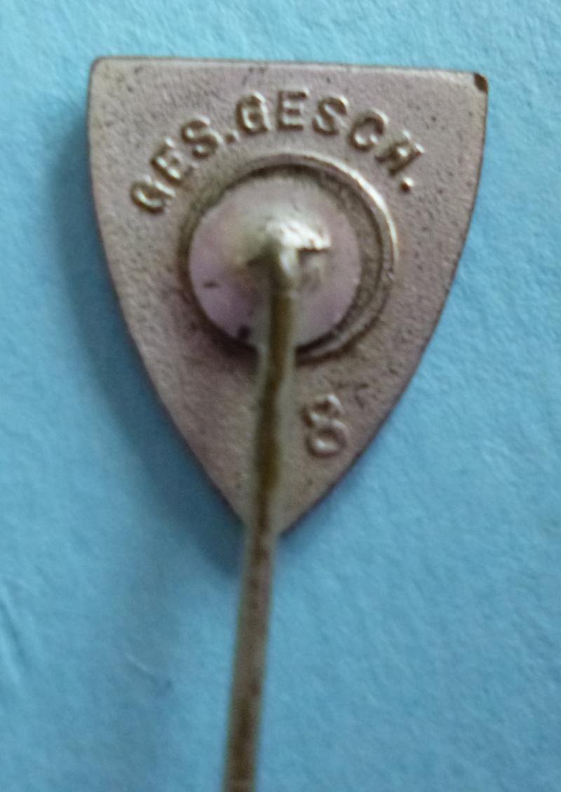 Third Reich : NS Reichskriegerbund (NS War Veterans' League) Enamelled Membership Stick-pin Lapel-badge. — image 2