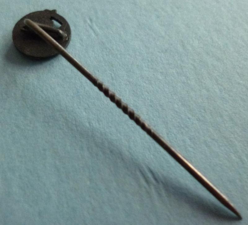 Third Reich : Kriegsmarine Blockadebrecher-Kriegsabzeichen (Blockade breaker War-badge) Stickpin Miniature Lapel-badge. — image 3