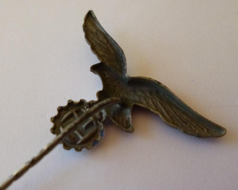 Third Reich : Luftwaffe Heimat-Flakartillerie Members Stickpin Lapel-badge. — image 2