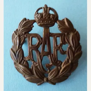 Royal Air Force King's crown OR's Cap-badge.
