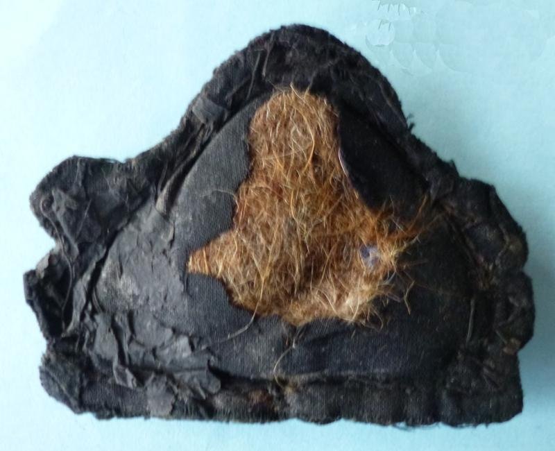 WW1 / 2 Royal Navy Officers King's Crown Cap-badge. — image 2