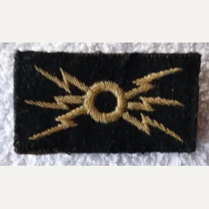 Army Radio Mechanic / Operator's Armbadge.