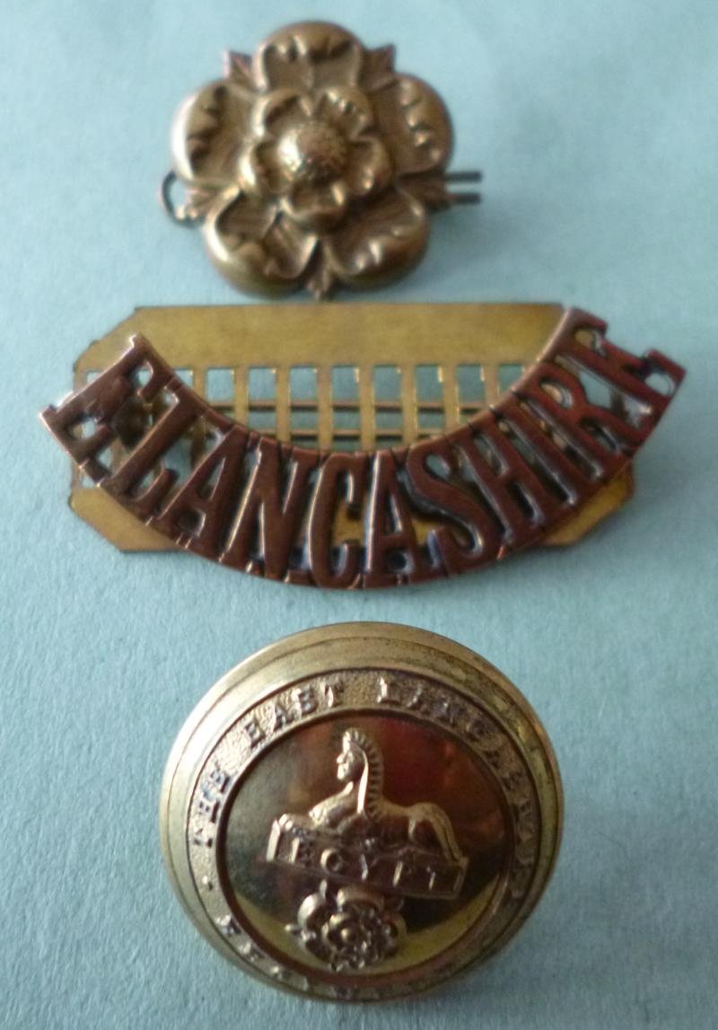 Set of East Lancashire Regiment (King's crown) Cap-badge, Collar-badges, Shoulder-titles and Buttons. — image 3