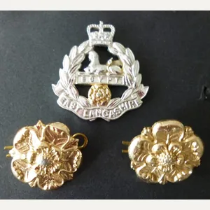 East Lancashire Regiment (Queen's crown) Staybrite Cap-badge plus Pair of …