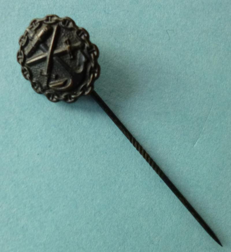 Imperial : Germann WW1 Naval Wound Badge in Black Miniature Stickpin Lapel-badge. — image 2