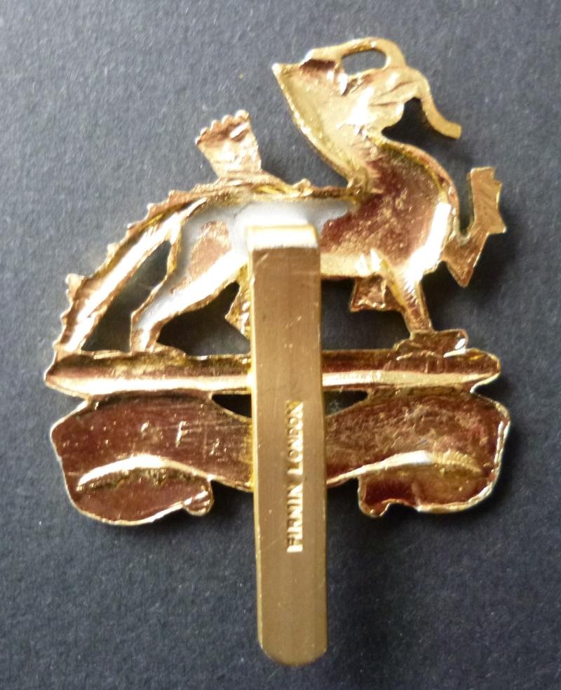 Royal Berkshire Regiment Staybrite Cap-badge. — image 2