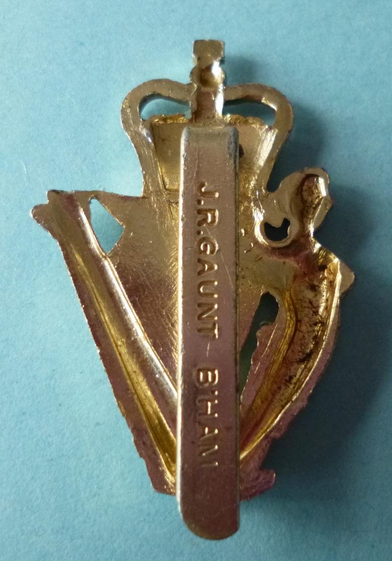 Royal Irish Regiment Staybrite Cap-badge. — image 2