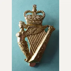 Royal Irish Regiment Staybrite Cap-badge.