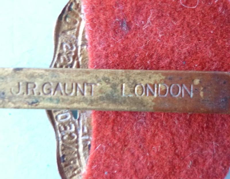 South Lancashire Regiment (Prince of Wales's Vols) Beret-badge. — image 3