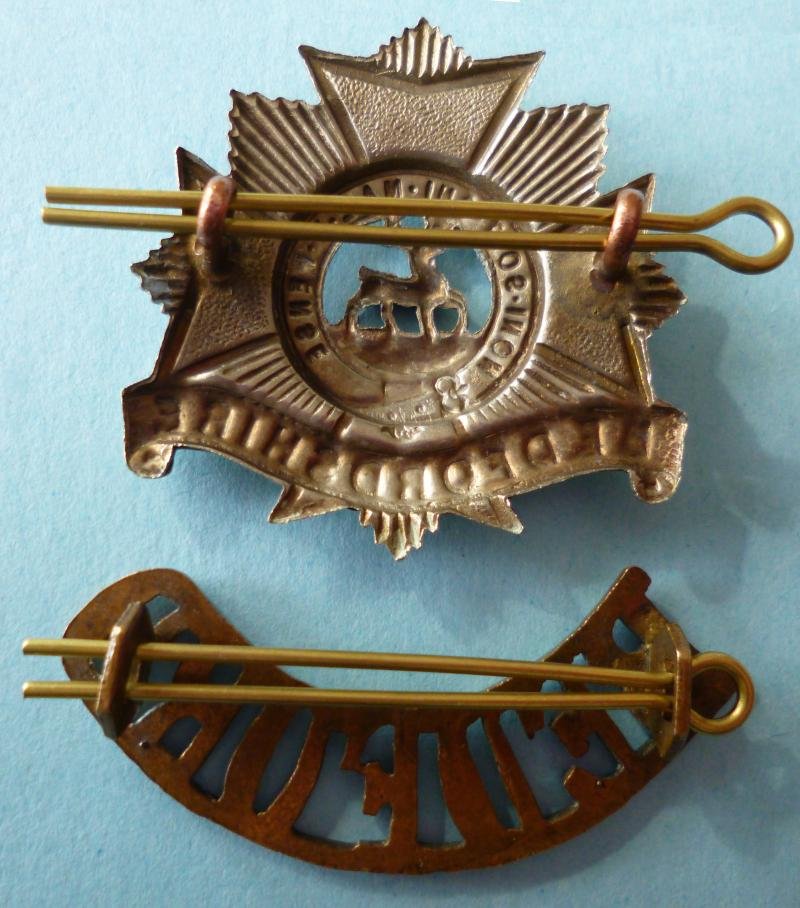 Bedfordshire Regimental Cap-badge with Brass 'Bedford' Shoulder-title. — image 3
