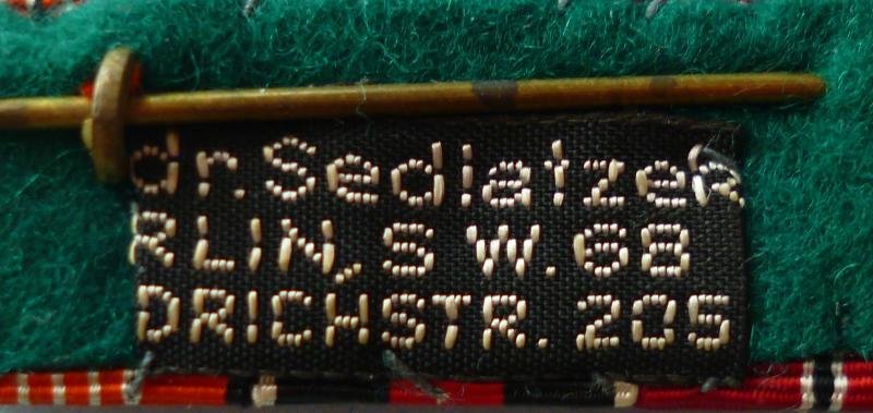 Third Reich : Medal Ribbon-bar with Three Ribbons with Woven Medallist's Label on the Reverse.. — image 3