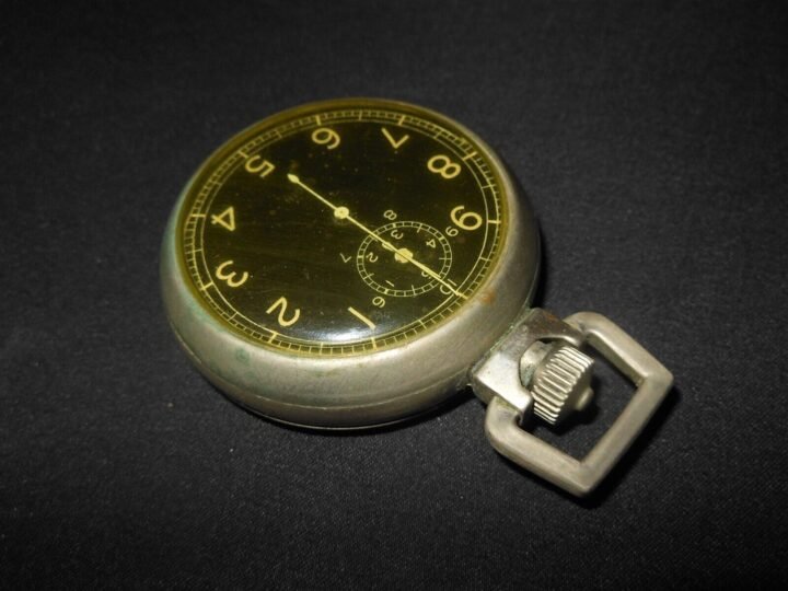 WW2 US Army Aircraft – ELGIN TYPE A-8 'JITTERBUG' NAVIGATION STOPWATCH – NICE! — image 4