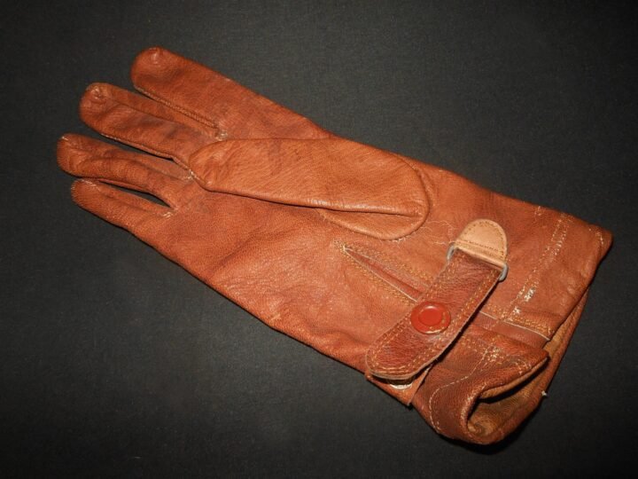WW2 Imperial Japanese Army – PILOT & PARATROOPER GLOVES – VERY RARE! — image 3