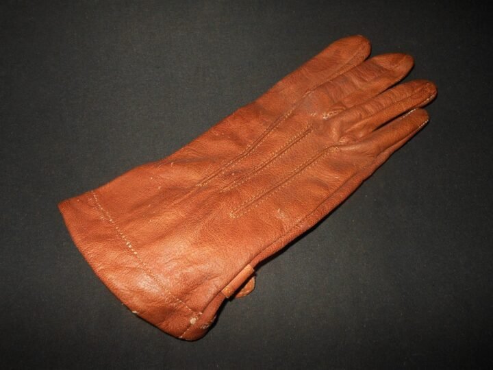 WW2 Imperial Japanese Army – PILOT & PARATROOPER GLOVES – VERY RARE! — image 4