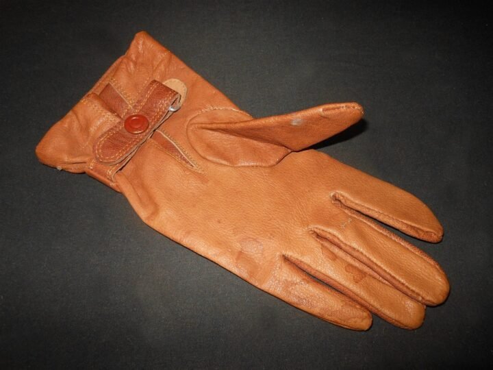 WW2 Imperial Japanese Army – PILOT & PARATROOPER GLOVES – VERY RARE! — image 8