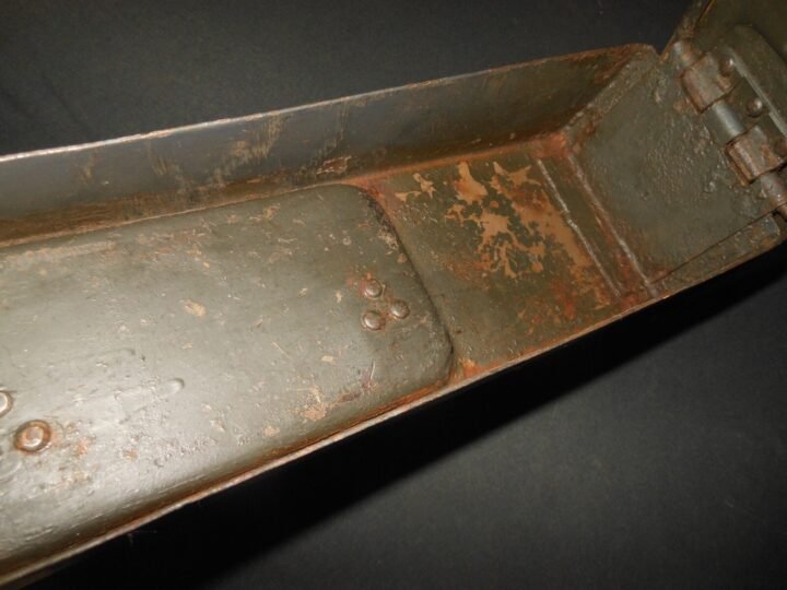 WW2 German Wehrmacht Patronenkasten 34 – STEEL STORAGE BOX / CAN – NICE! — image 9