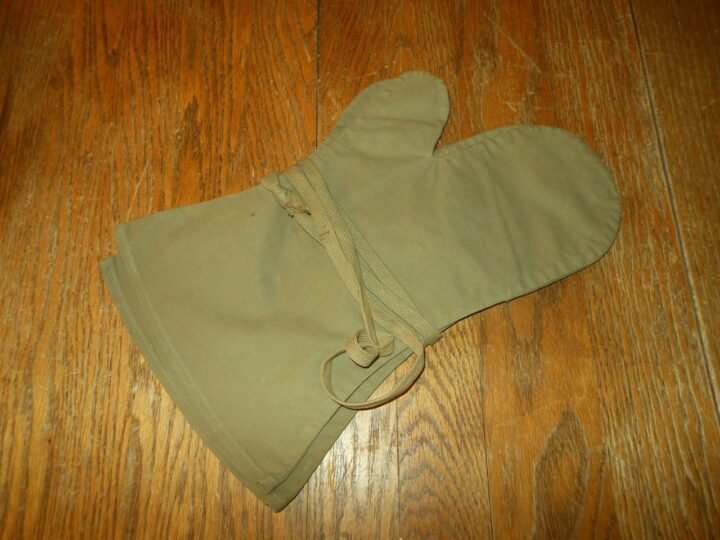WW II Imperial Japanese Army Mosquito Proof Gloves / Mittens #2 – SUPERB! — image 2