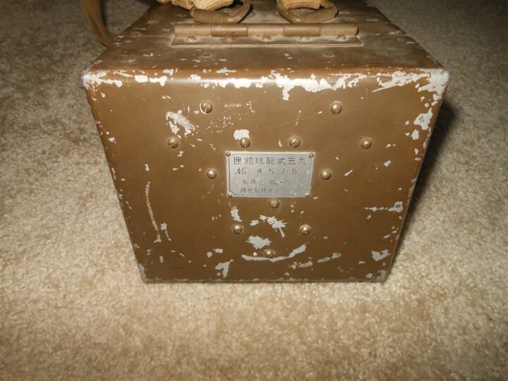 WW II Imperial Japanese Army – 8 x 6.2 TRENCH BINOCULARS & CASE – SUPERB! — image 8